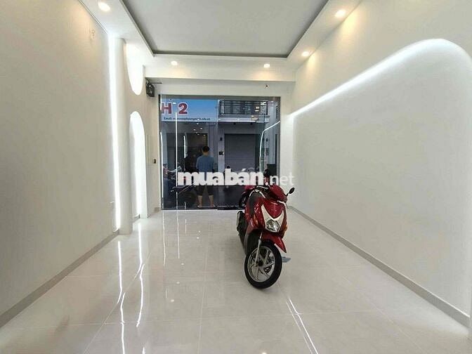 SIÊU PHẨM VĂN PHÒNG - 4 LẦU - THANG MÁY - 3X
