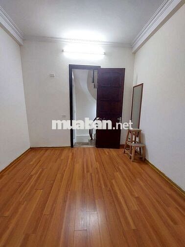 Nhà riêng ngõ 117 Nguyễn Khoái, gần bx Lương Yên