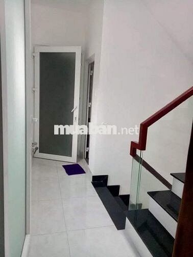 Cho Thuê Nhà 2 Tầng full Nội Thất Gần Chợ Thủ Đức