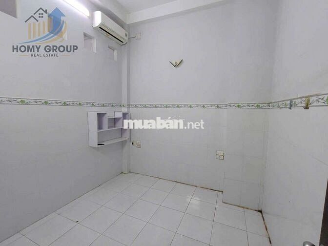 NHÀ MẶT TIỀN P.LINH ĐÔNG 1T1L 100M2 3PN 2WC, SÂN TRƯỚC SAU RỘNG THOÁNG