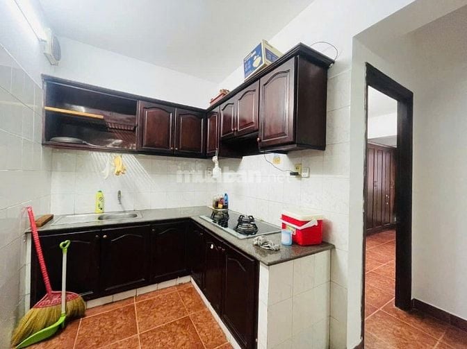 Chung cư Miếu Nổi, Vũ Huy Tấn, BT: 1 Phòng ngủ +, 67m2, 9tr5/tháng.