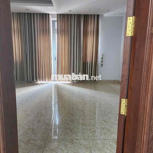 nhà 6x15m 1 hầm 4 lầu có 5 phong ngủ 5wc sân thượng