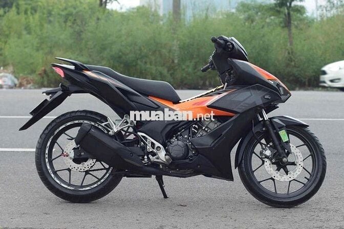 siêu phẩm winner V2, xe chạy chuẩn hơn 9000km