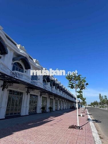 Nhà phố liên kế 1 trệt 1 lầu mặt tiền Khu đô thị 5A