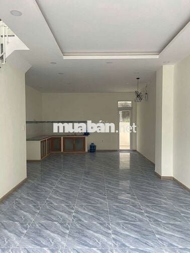 Nhà cách Hóc Môn 1km_ Hoàn thiện đẹp, view công viên_ Bao phí sang tên