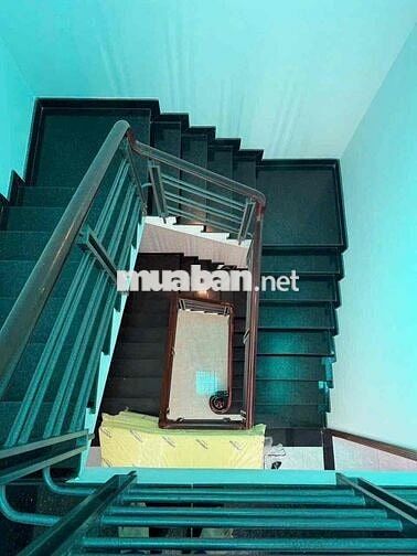 Bán Gấp Nhà Gần Chợ Hưng Long, 4x20(80m2), 1tỷ630. 2lầu (3pn+3wc)