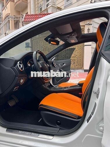 Mercedes Benz CLA 250 Coupe 4Matc model 2015