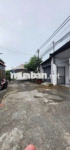 🆘NGỘP🆘 NGAY SAU CHỢ VIỆT KIỀU CỦ CHI GIÁ NHÀ C4 KDC CÓ SỔ RIÊNG 720 TR