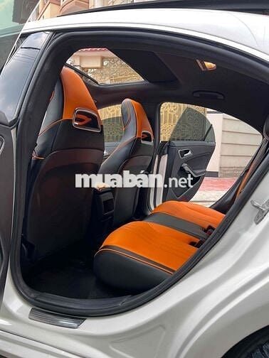 Mercedes Benz CLA 250 Coupe 4Matc model 2015