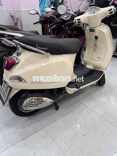 vespa biển thành phố
