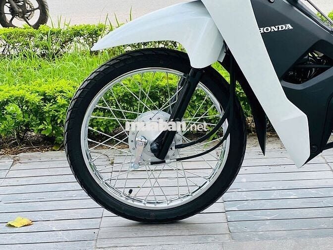 HONDA WAVE 110 TRẮNG MỚI TINH CHẠY 200KM XE 2025