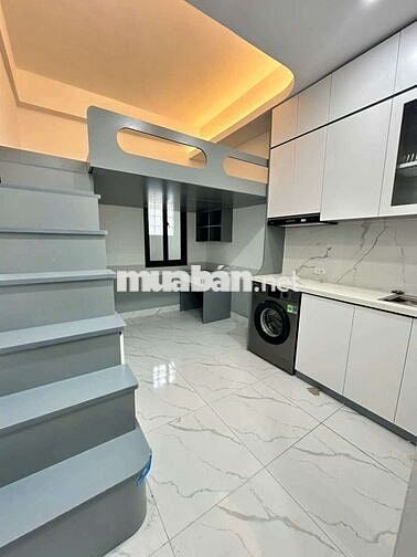 Cho thuê CCMN 25m2 gác xép Full nội thất, máy giặt riêng tại Quan Hoa