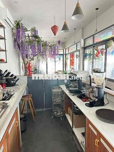 Cho Thuê Quán Cafe Góc 2 Mặt Tiền Bùi Trang Chước 10m5 Kinh Doanh