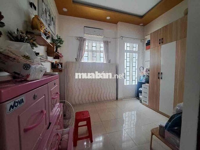 BÁN NHÀ TRUNG TÂM QUẬN 6_DTSD 80m2_CÓ SÂN ĐỂ XE_GIÁ CHỈ 3tỷ