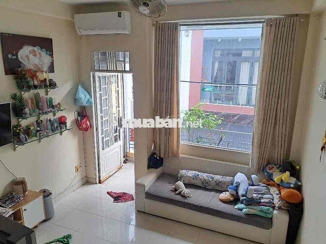 BÁN NHÀ TRUNG TÂM QUẬN 6_DTSD 80m2_CÓ SÂN ĐỂ XE_GIÁ CHỈ 3tỷ