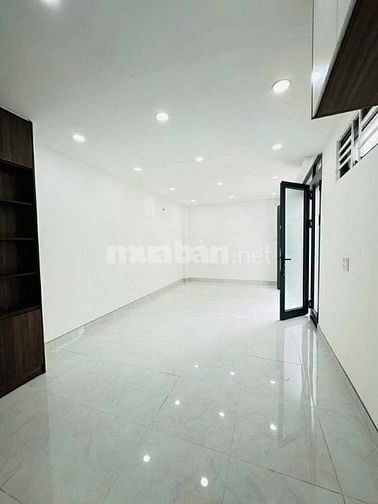 Nơ Trang Long, P7 BT - hẻm nhựa 8m, ô tô đậu ngày đêm - 4 tầng 4pn