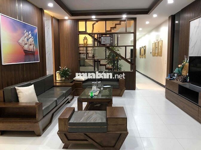 cho thuê gấp nhà 3 tầng siêu đẹp