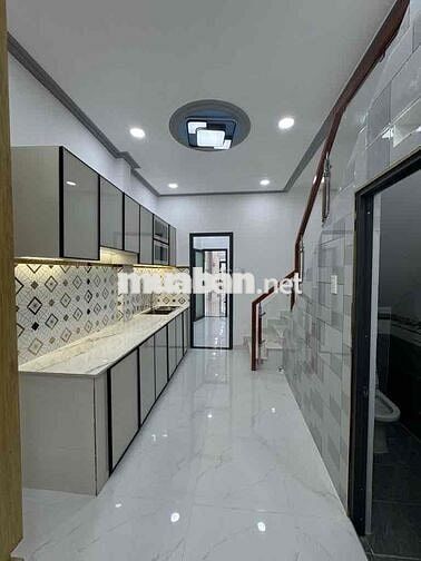 Nhà Đẹp 4 Tầng — Gần Hậu Giang Minh Phụng (3.5m x 16m) Hướng Đông