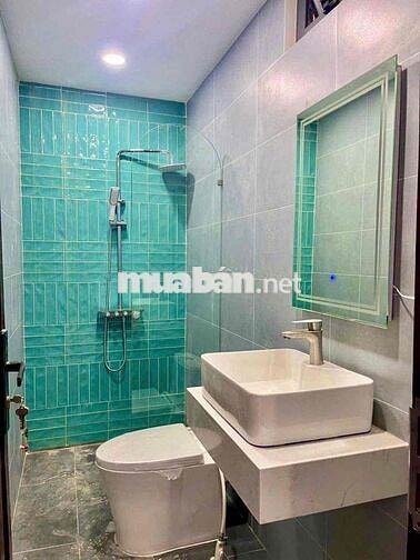 Cho thuê nhà Hẻm Xe Tải Hậu Giang Trệt 3 lầu sân thượng , Quận 6