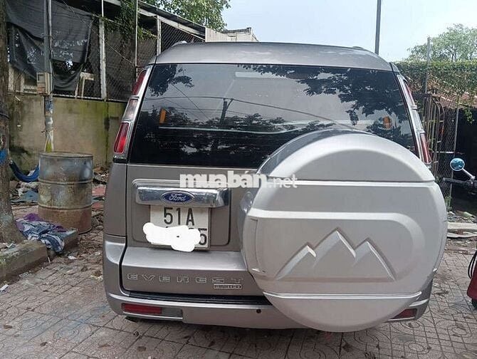Fo Everest ₫ời 2011 máy đầu số tự đong gia 265tr