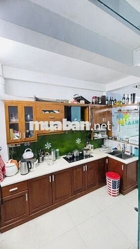 HXH thông kinh doanh Trường Sa 40m2 kết cấu 3 tầng 4PN nhỉnh 8T