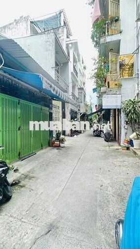 HXH thông kinh doanh Trường Sa 40m2 kết cấu 3 tầng 4PN nhỉnh 8T