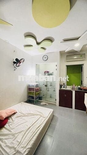 HXH thông kinh doanh Trường Sa 40m2 kết cấu 3 tầng 4PN nhỉnh 8T