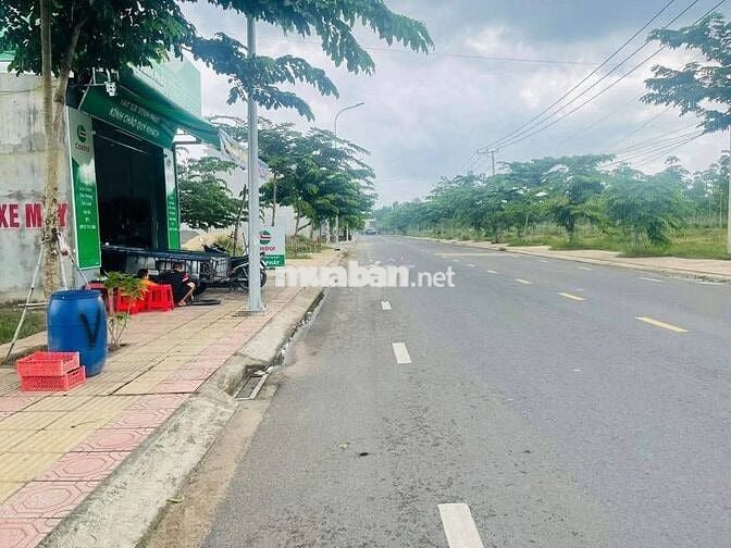 RẺ HƠN 200TR. CHỦ BÁN NGAY LÔ ĐẤT 150M2 FULL THỎ Ở LAI UYÊN - BÀU BÀNG