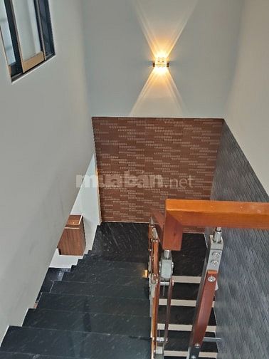 Bán Nhà Một Trệt Một Lầu Gần khu công nghiệp a ma ta long bình đồng na