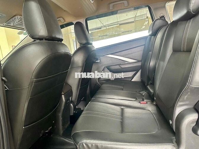 Mitsubishi Xpander 2024 AT Premium - 30000 km
