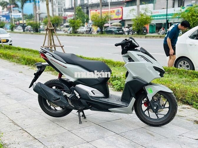 HONDA VARIO 160 XÁM GIẤY HẢI QUAN CHƯA ĐĂNG KÝ
