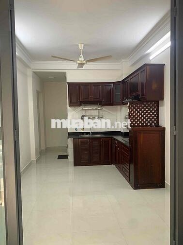 Cho thuê nhà nguyên căn 5 tầng hẻm 312 Quang Trung gần Ubnd quận GV