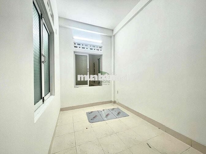 CHO THUÊ NHÀ Ở KINH DOANH 1 TRỆT 2 LẦU KHU BÀN CỜ NHA TRANG GIÁ 18 TRI