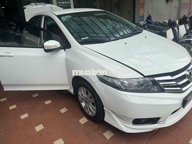 Honda City 2013 - 110000 km