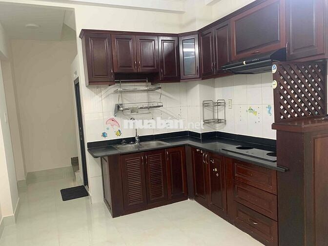 Cho thuê nhà nguyên căn 5 tầng hẻm 312 Quang Trung gần Ubnd quận GV