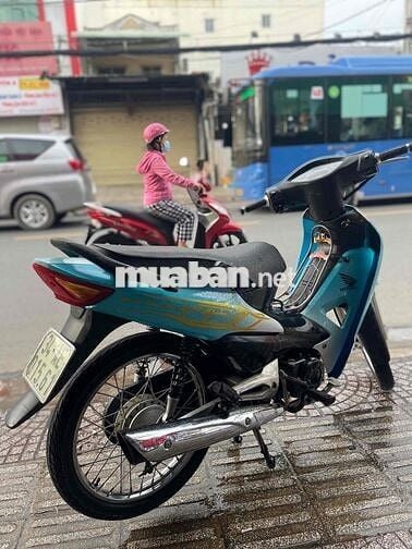 càn bán Wave 50cc 2019 máy zin êm Gtdd ạ