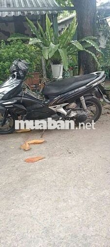 Xe ít chạy . Máy rất êm