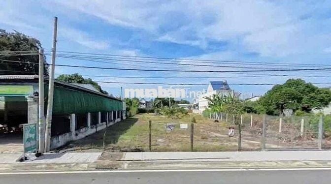 chủ kẹt tiền cần bán 3 lô đất liền kề giá rẻ