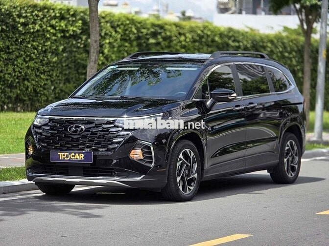 Hyundai Custin Cao Cấp 2.0T 2024 - 24000 km