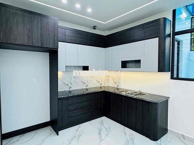 cần bán nhà sổ riêng hỗ trợ trả góp dài hạn từ 5-30 năm