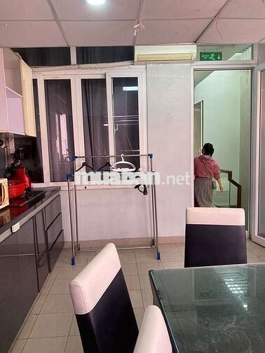 NHÀ MT NGUYỄN ĐÌNH CHÍNH 6x16m TRÊT-LỬNG-2LẦU- PHÙ HỢP MỞ SPA SHOP