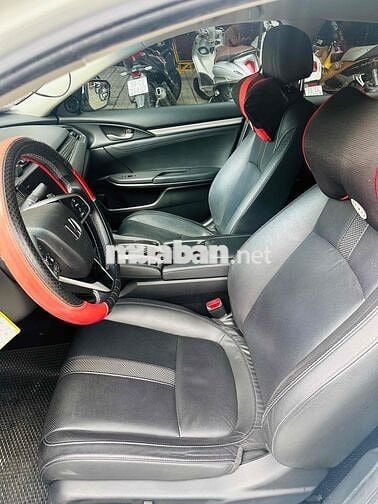 Honda Civic 2019 G màu trắng chính chủ