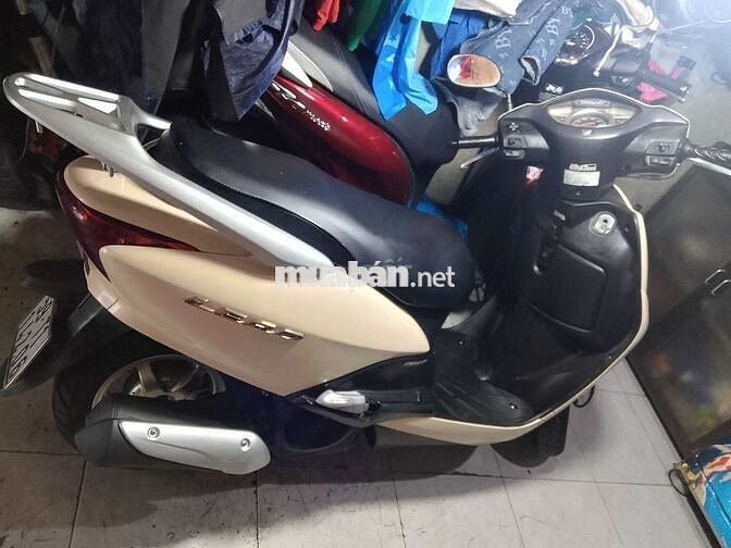 Honda lead Fi ĐK 2011 bstp xe 9 chủ