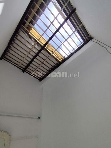 Bán Nhà đường Bà Hom quận 6 cách Mặt tiền 50m 2 tầng 50m2 giá 4.85 tỷ