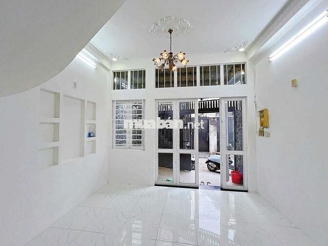 NHÀ NƠ TRANG LONG 4,5x11m TRỆT-2L, 1 TUM, L3 3PN, 3WC, PHÙ HỢP Ở GĐ