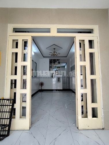 Bán Nhà đường Bà Hom quận 6 cách Mặt tiền 50m 2 tầng 50m2 giá 4.85 tỷ