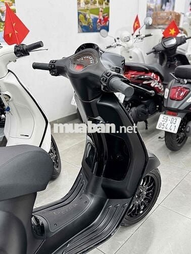 vespa sprint 125cc modell 2019  . bstp chính chủ