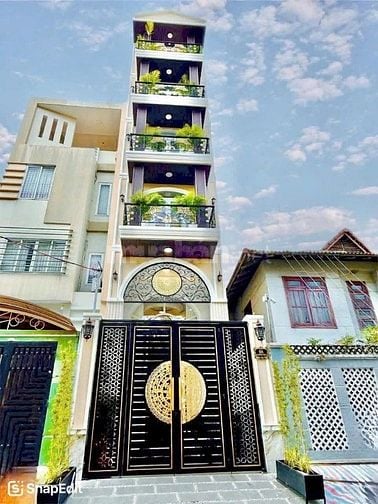 Chính chủ cần bán căn nhà đẹp có thang máy tại đường 43, P. Bình Thuận