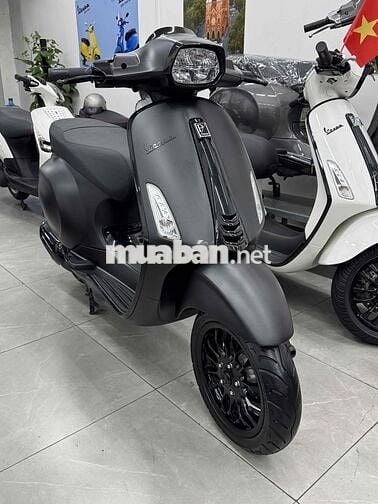 vespa sprint 125cc modell 2019  . bstp chính chủ