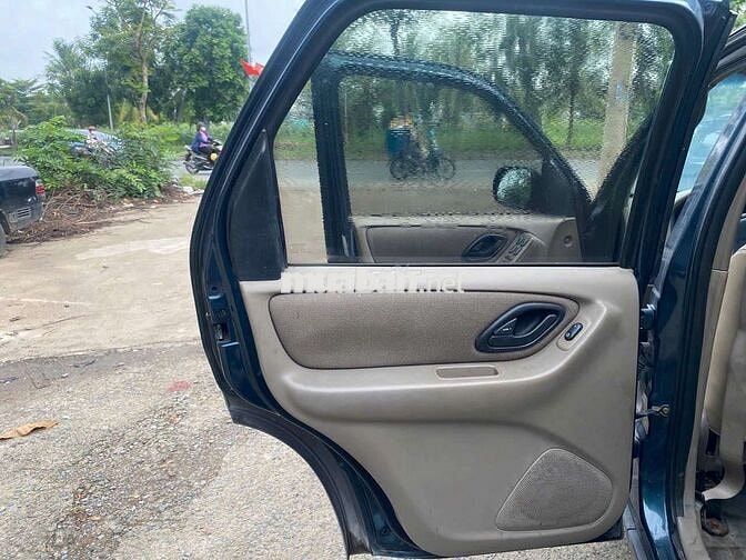 2004 2.0L 4x4 MT - xe cơ quan thanh lý zin đẹp